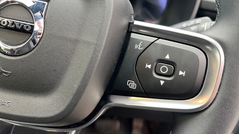 Used Volvo XC40 2025 for sale - 76873306: Photo 19