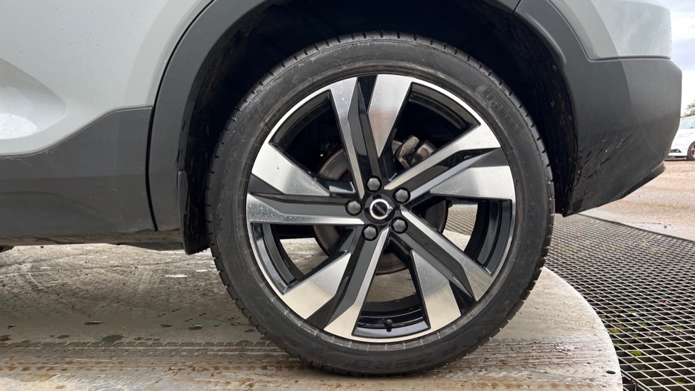 Used Volvo XC40 2025 for sale - 76873306: Photo 26