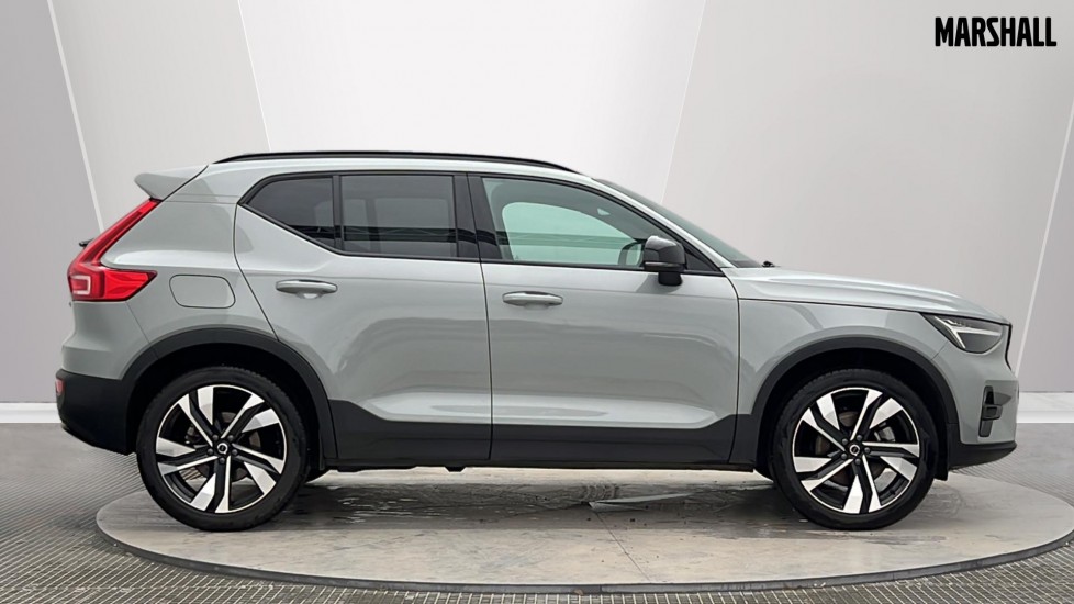 Used Volvo XC40 2025 for sale - 76873306: Photo 3