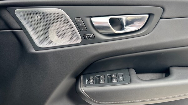 Used Volvo XC60 2024 for sale - 75547551: Photo 15