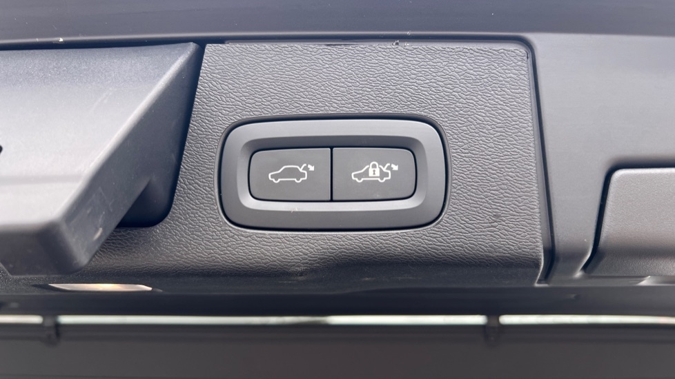 Vehicle 44