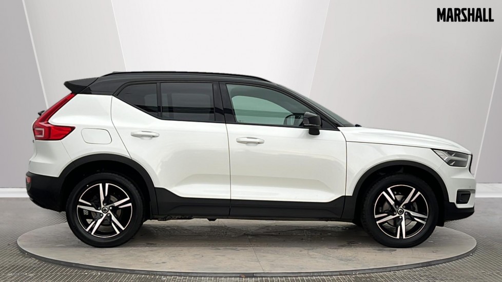 Used Volvo XC40 2020 for sale - 76872044: Photo 3