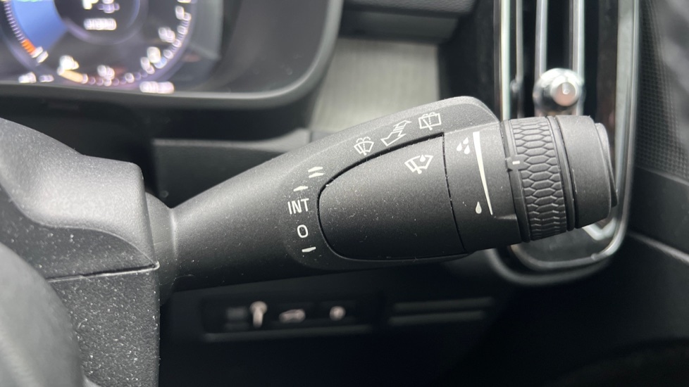 Used Volvo XC40 2021 for sale - 76100042: Photo 29