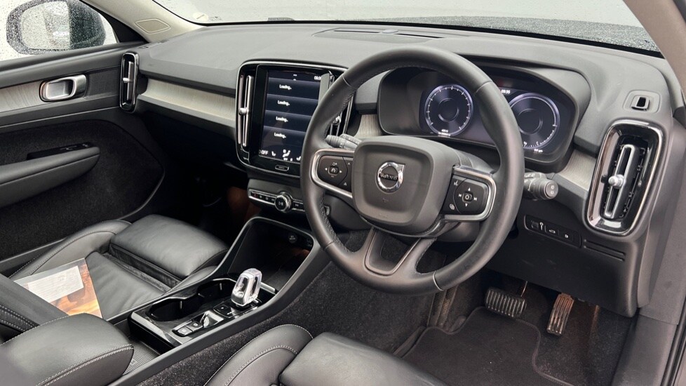 Used Volvo XC40 2021 for sale - 76100042: Photo 5