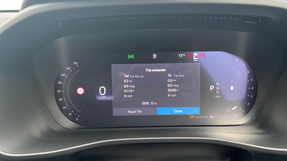 Used Volvo XC40 2025 for sale - 76871340: Photo 11