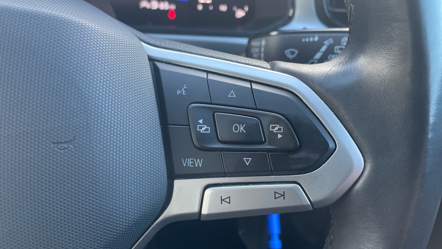 Used Volkswagen T-Roc 2022 for sale - 76650993: Photo 18