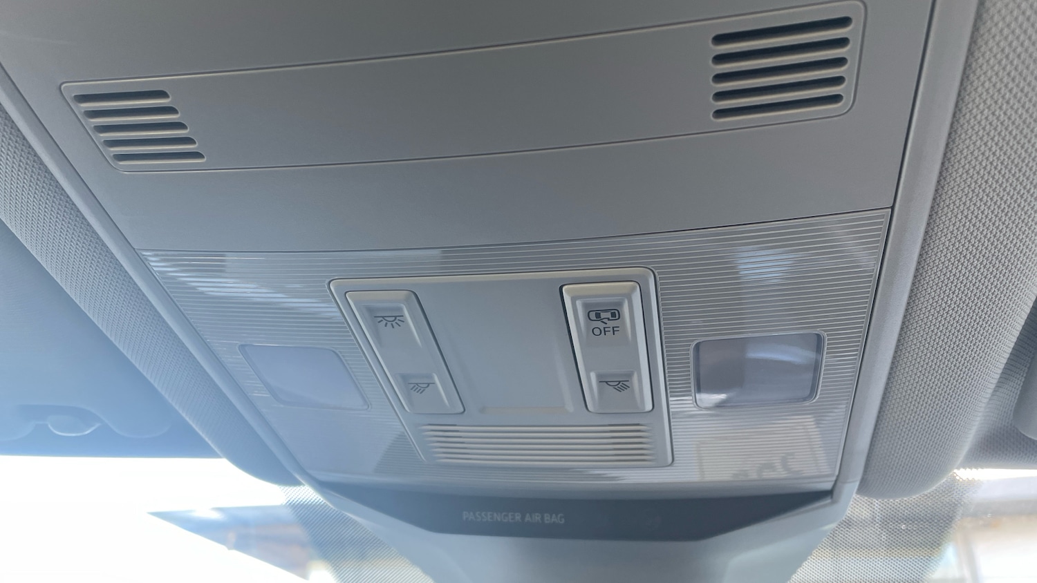 Used Volkswagen T-Roc 2022 for sale - 76650993: Photo 30