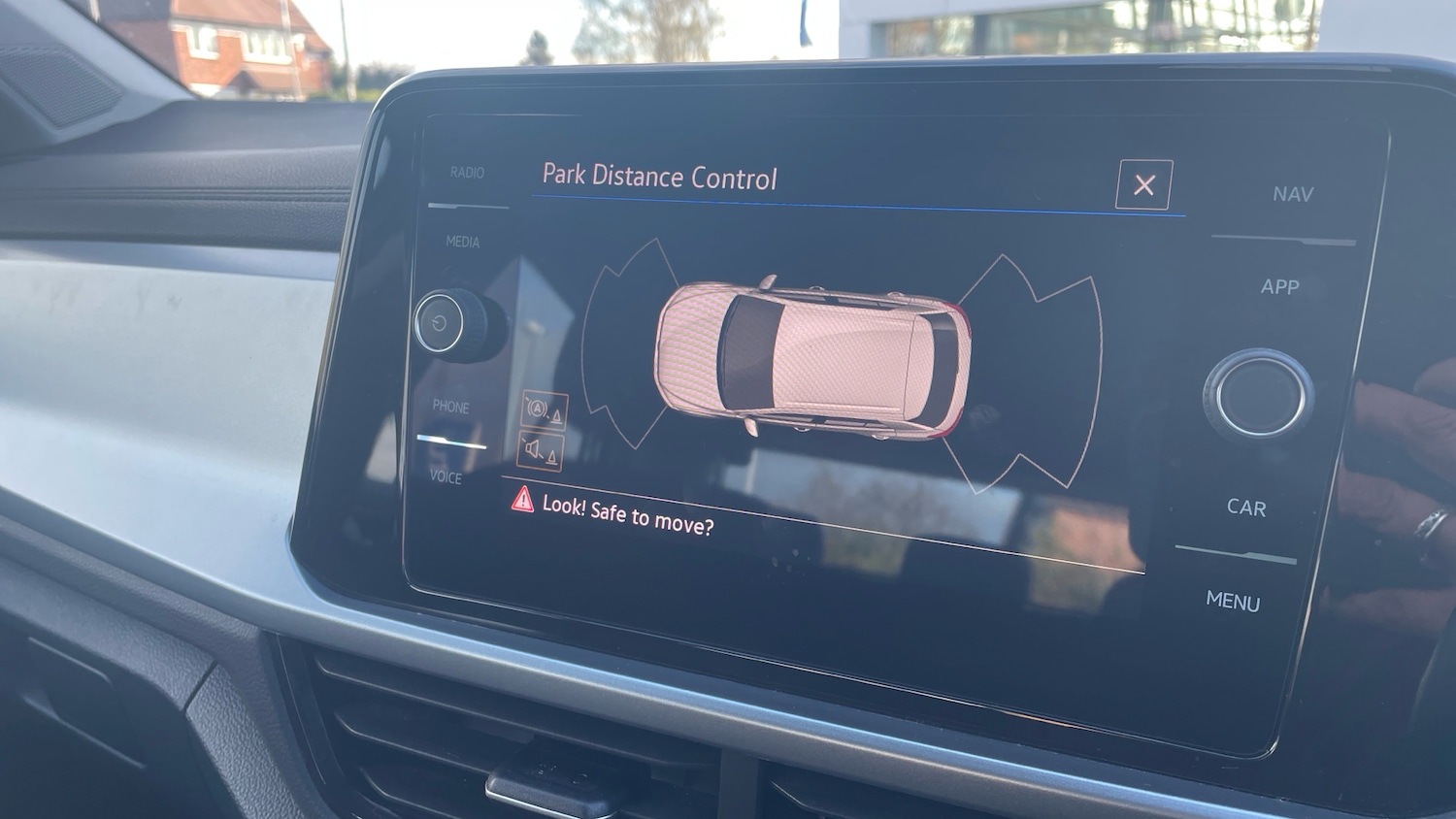 Used Volkswagen T-Roc 2022 for sale - 76650993: Photo 34