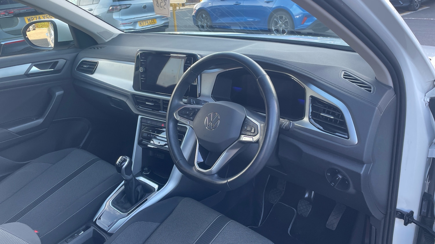 Used Volkswagen T-Roc 2022 for sale - 76650993: Photo 6