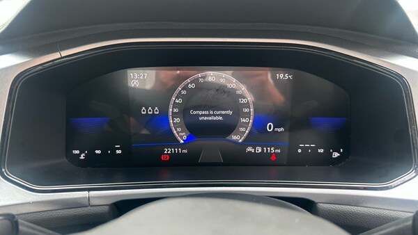Used Volkswagen T-Roc 2022 for sale - 75690226: Photo 11