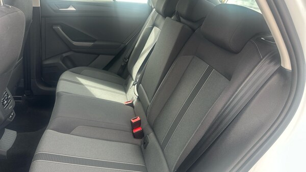 Used Volkswagen T-Roc 2022 for sale - 75690226: Photo 16