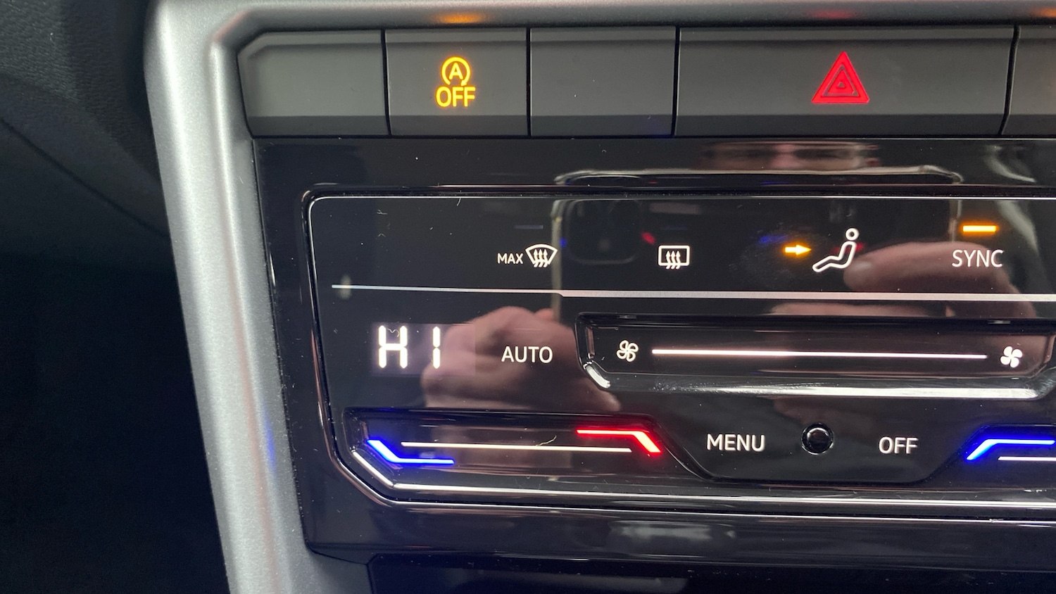 Used Volkswagen T-Roc 2023 for sale - 77461559: Photo 30