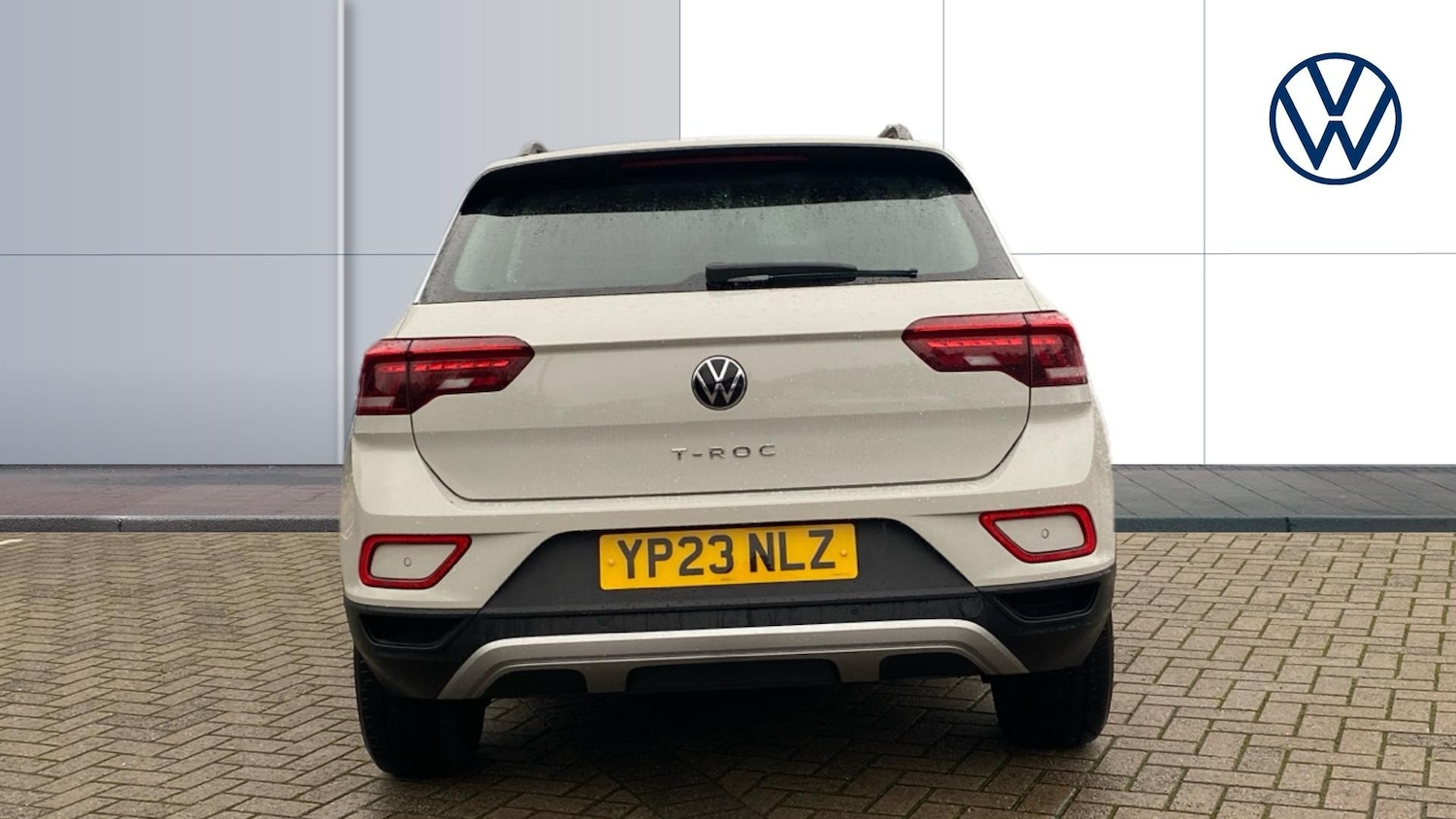 Used Volkswagen T-Roc 2023 for sale - 77461559: Photo 8