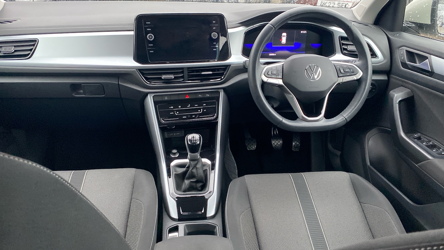 Used Volkswagen T-Roc 2023 for sale - 77461559: Photo 9