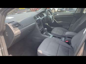 Used Volkswagen Golf 2018 for sale - 74856421: Photo