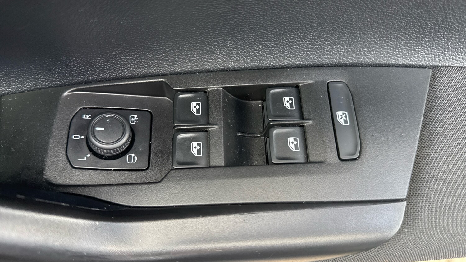 Used Volkswagen Polo 2023 for sale - 76064091: Photo 21