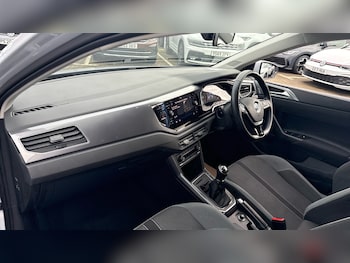 Used Volkswagen Polo 2020 for sale - 76881541: Photo