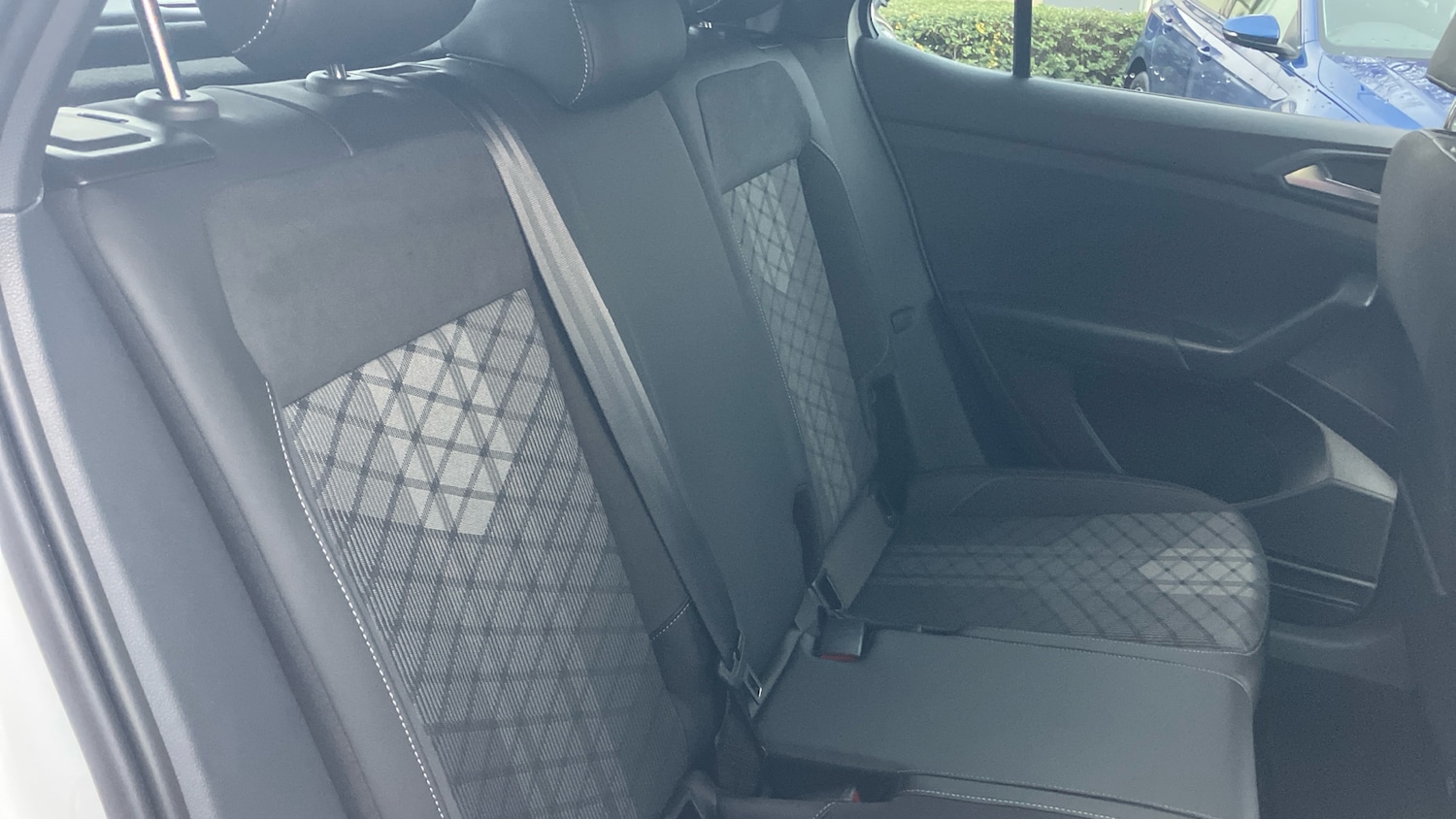 Used Volkswagen T-Cross 2024 for sale - 77247240: Photo 16