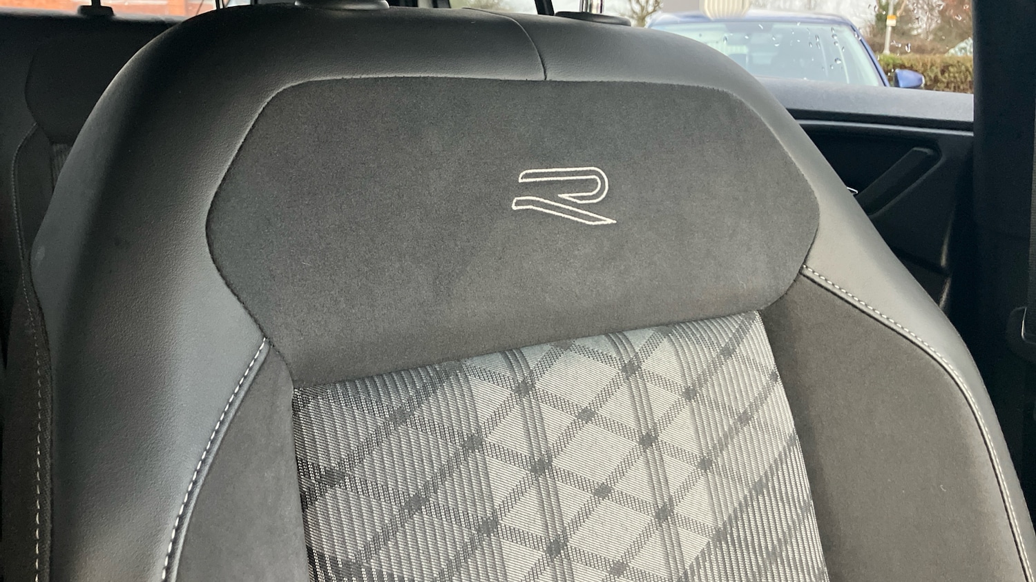 Used Volkswagen T-Cross 2024 for sale - 77247240: Photo 23