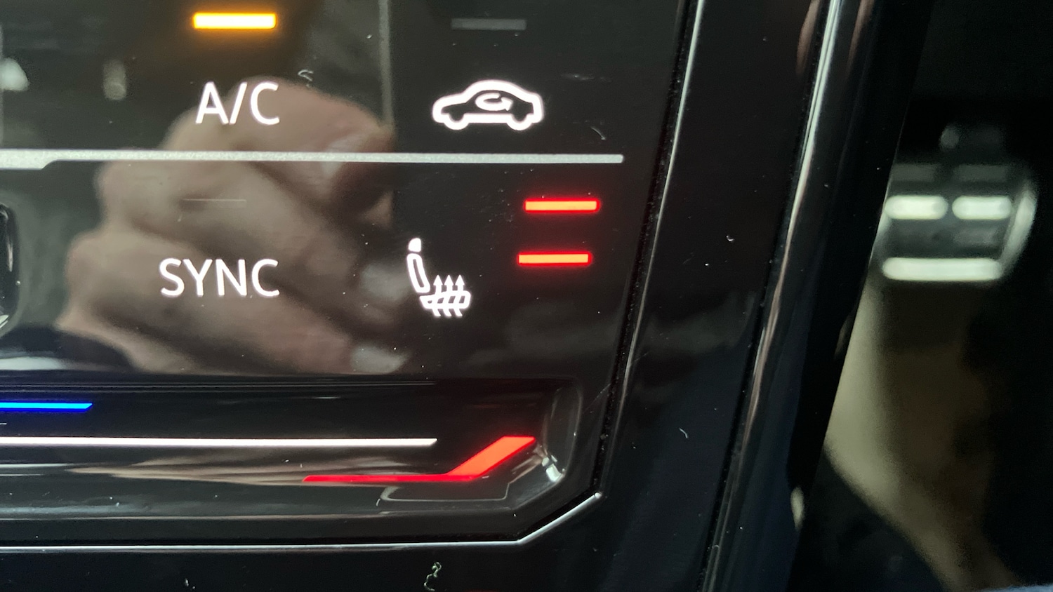 Used Volkswagen T-Cross 2024 for sale - 77247240: Photo 27