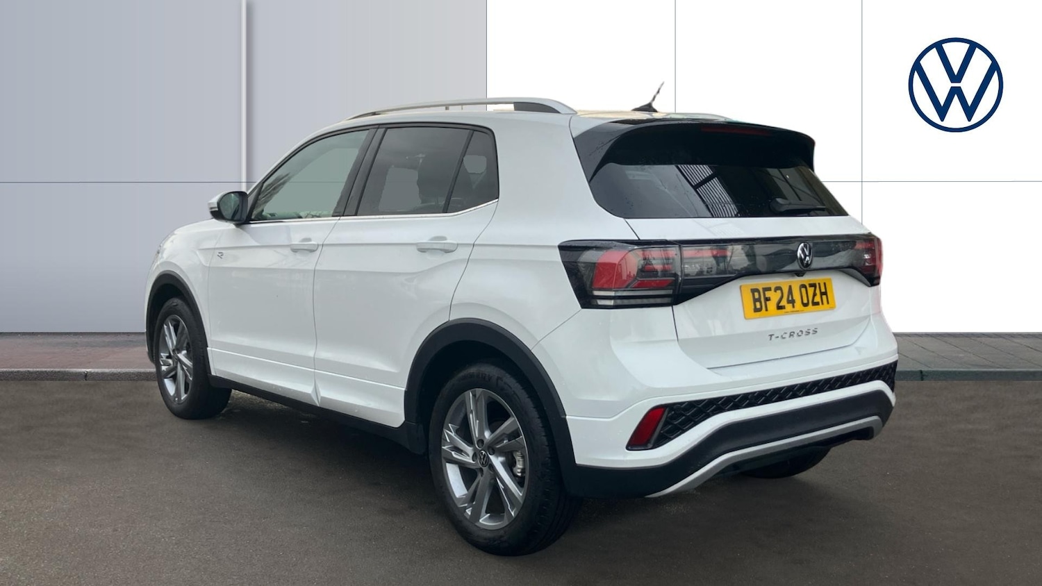Used Volkswagen T-Cross 2024 for sale - 77247240: Photo 3