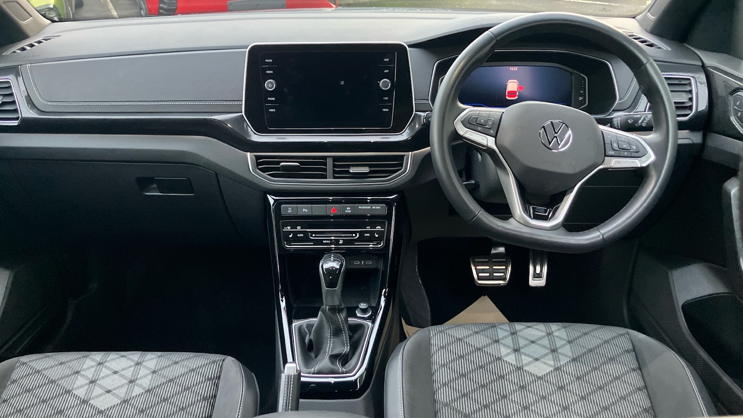 Used Volkswagen T-Cross 2024 for sale - 77247240: Photo 9