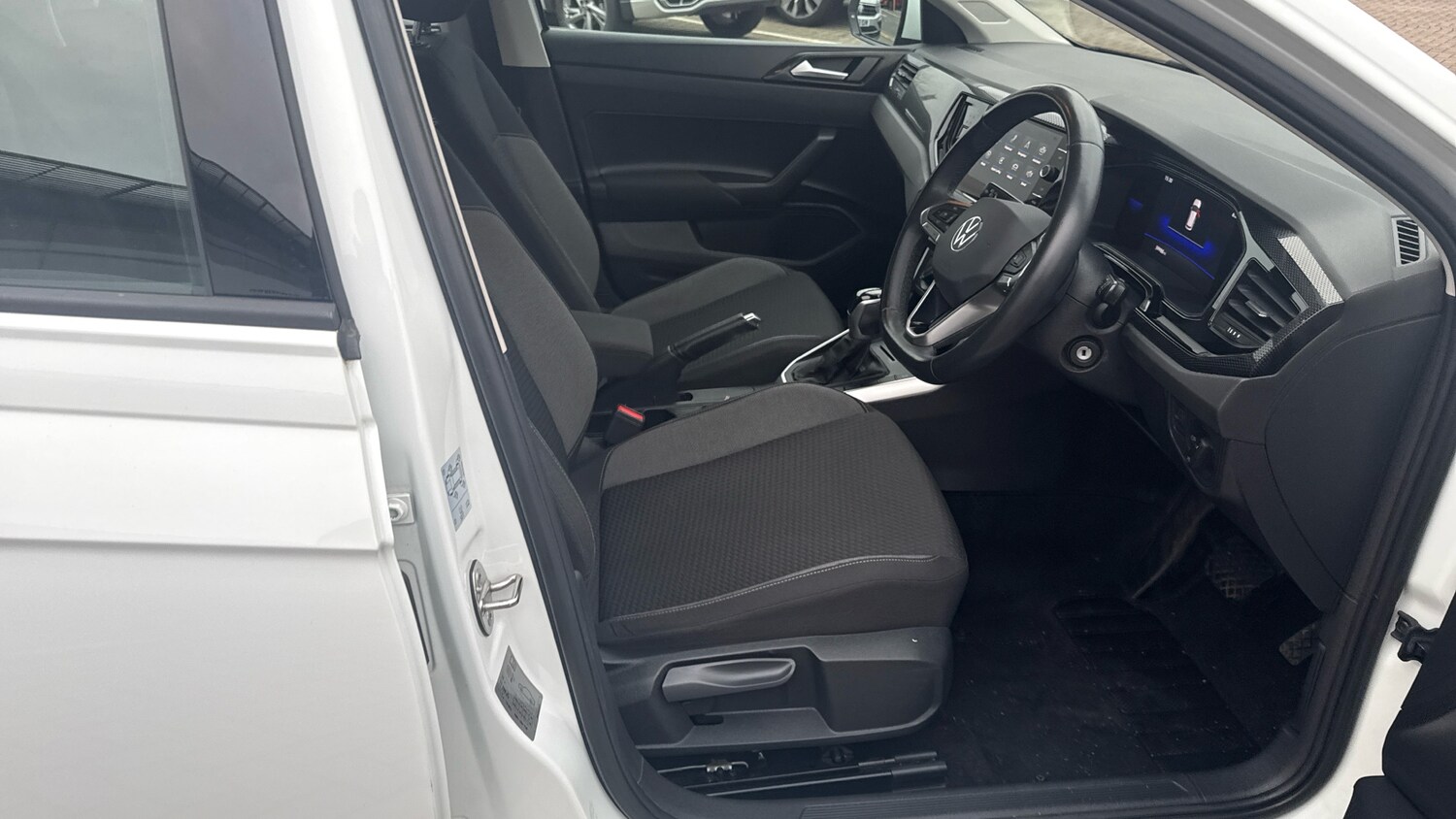 Used Volkswagen Polo 2022 for sale - 77377974: Photo 15