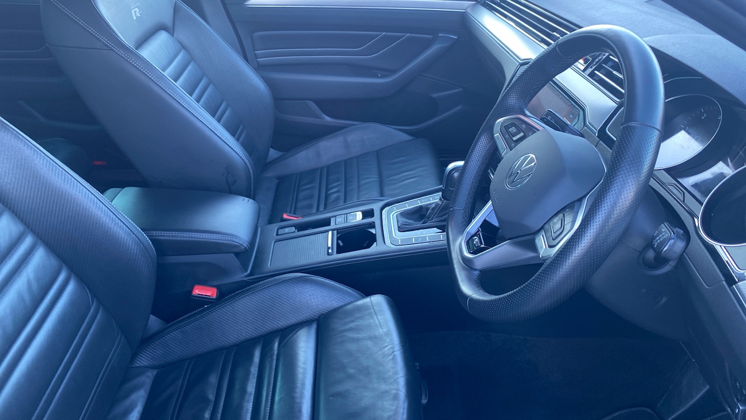 Used Volkswagen Passat 2023 for sale - 77107472: Photo 15