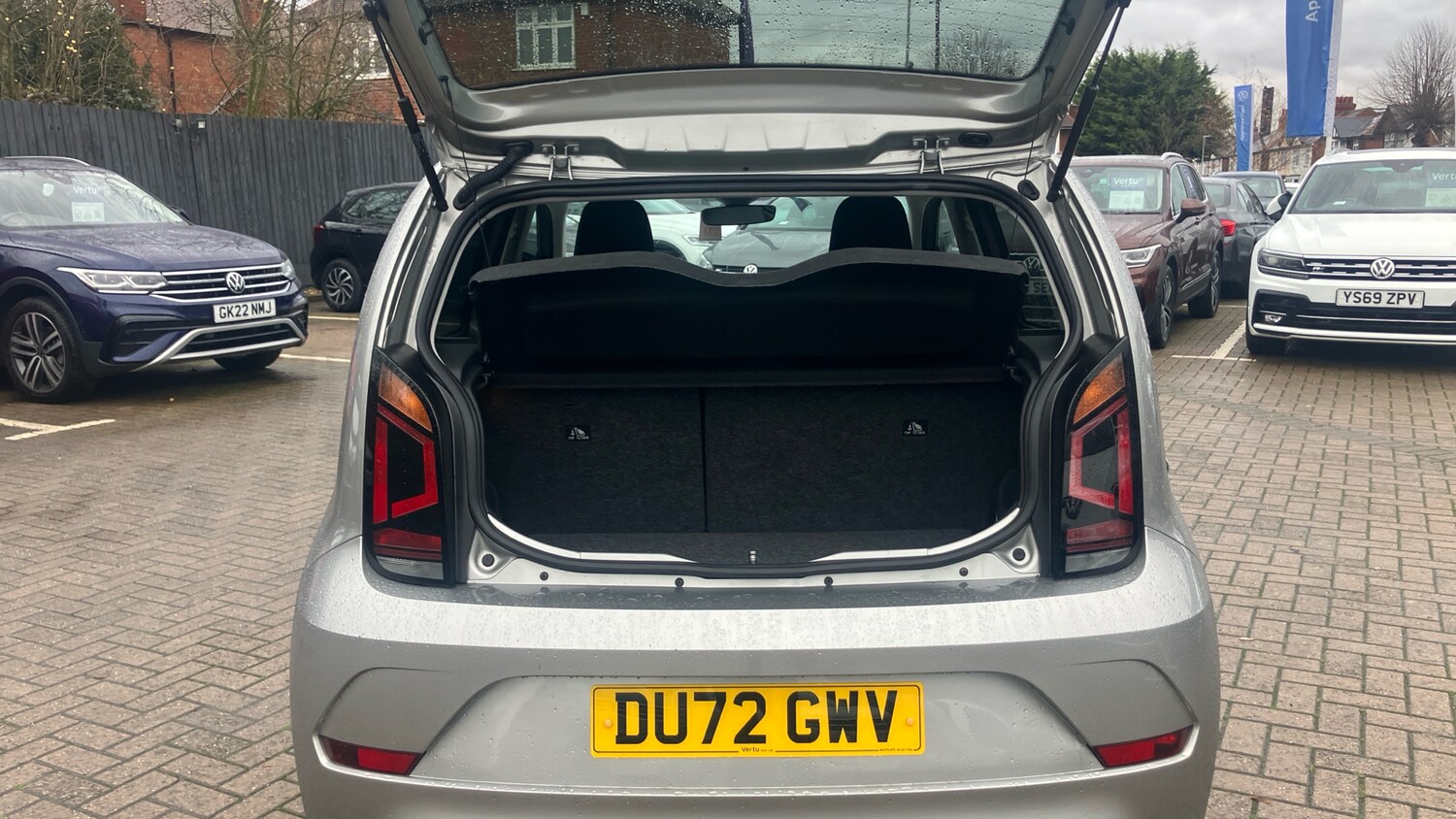 Used Volkswagen up! 2022 for sale - 76892861: Photo 20