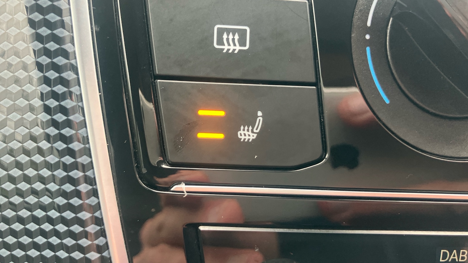 Used Volkswagen up! 2022 for sale - 76892861: Photo 27