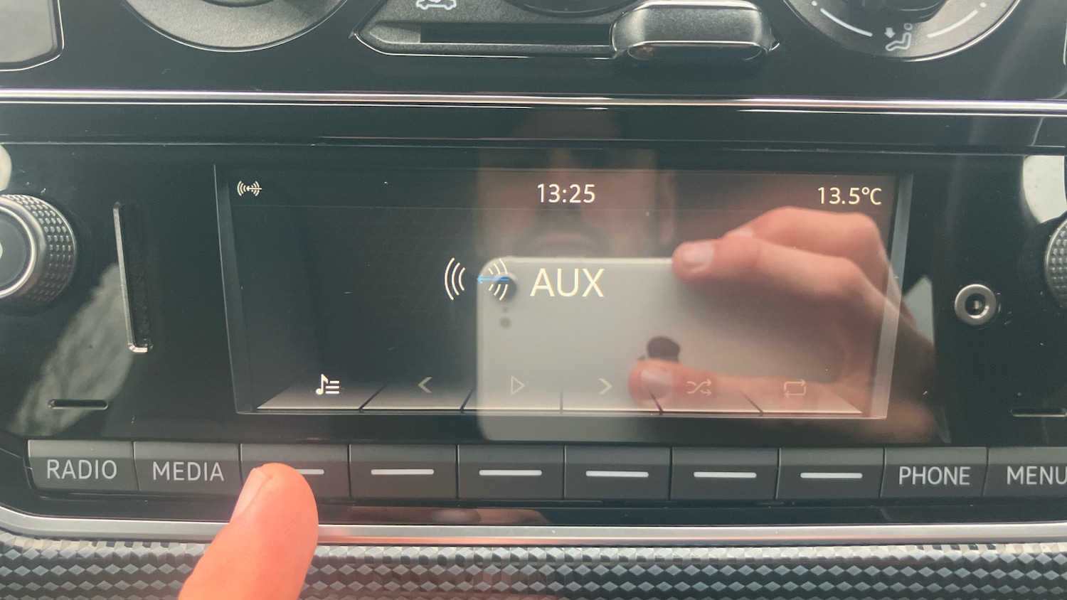 Used Volkswagen up! 2022 for sale - 76892861: Photo 32