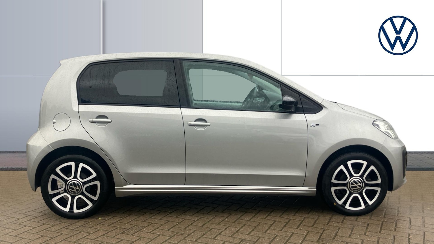 Used Volkswagen up! 2022 for sale - 76892861: Photo 4