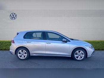 Used Volkswagen Golf 2023 for sale - 78131347: Photo