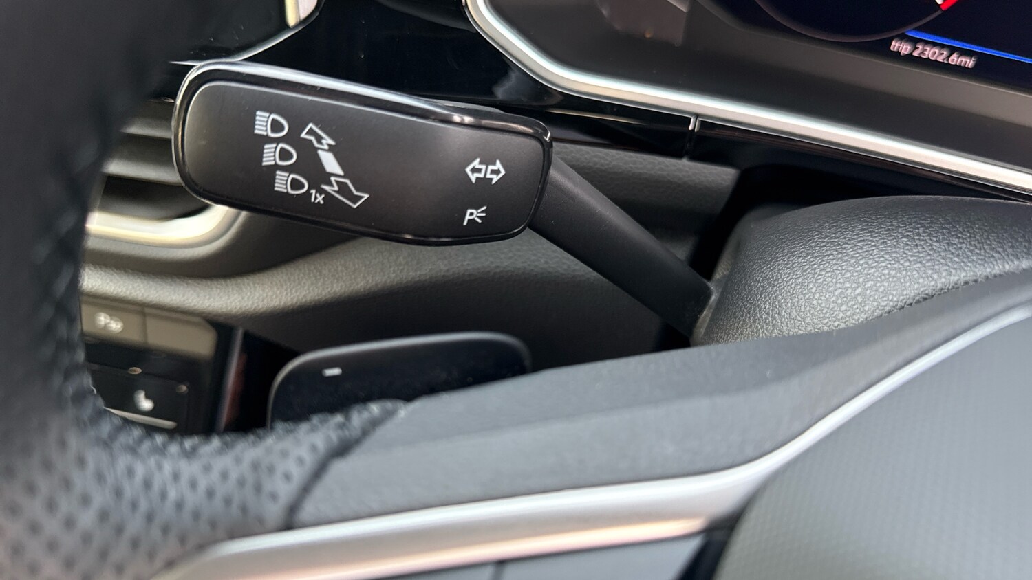 Used Volkswagen T-Roc 2025 for sale - 77883802: Photo 24