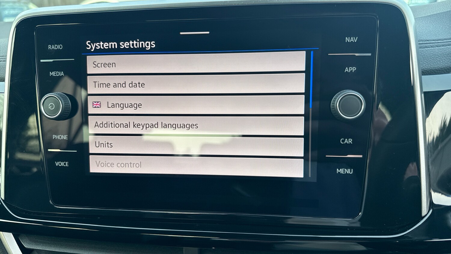 Used Volkswagen T-Roc 2025 for sale - 77883802: Photo 29