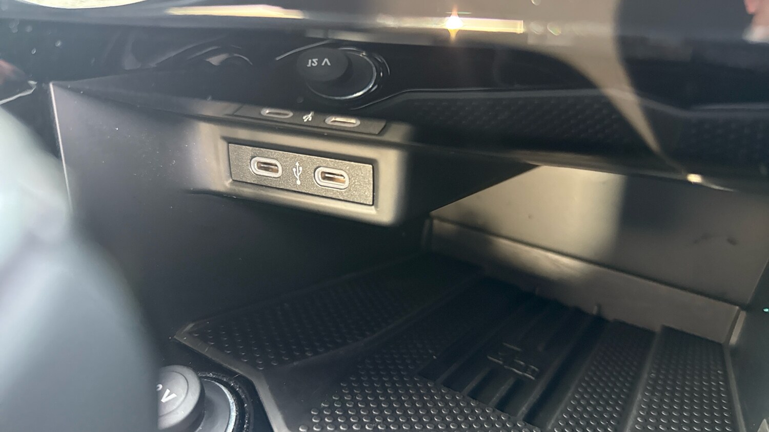 Used Volkswagen T-Roc 2025 for sale - 77883802: Photo 33