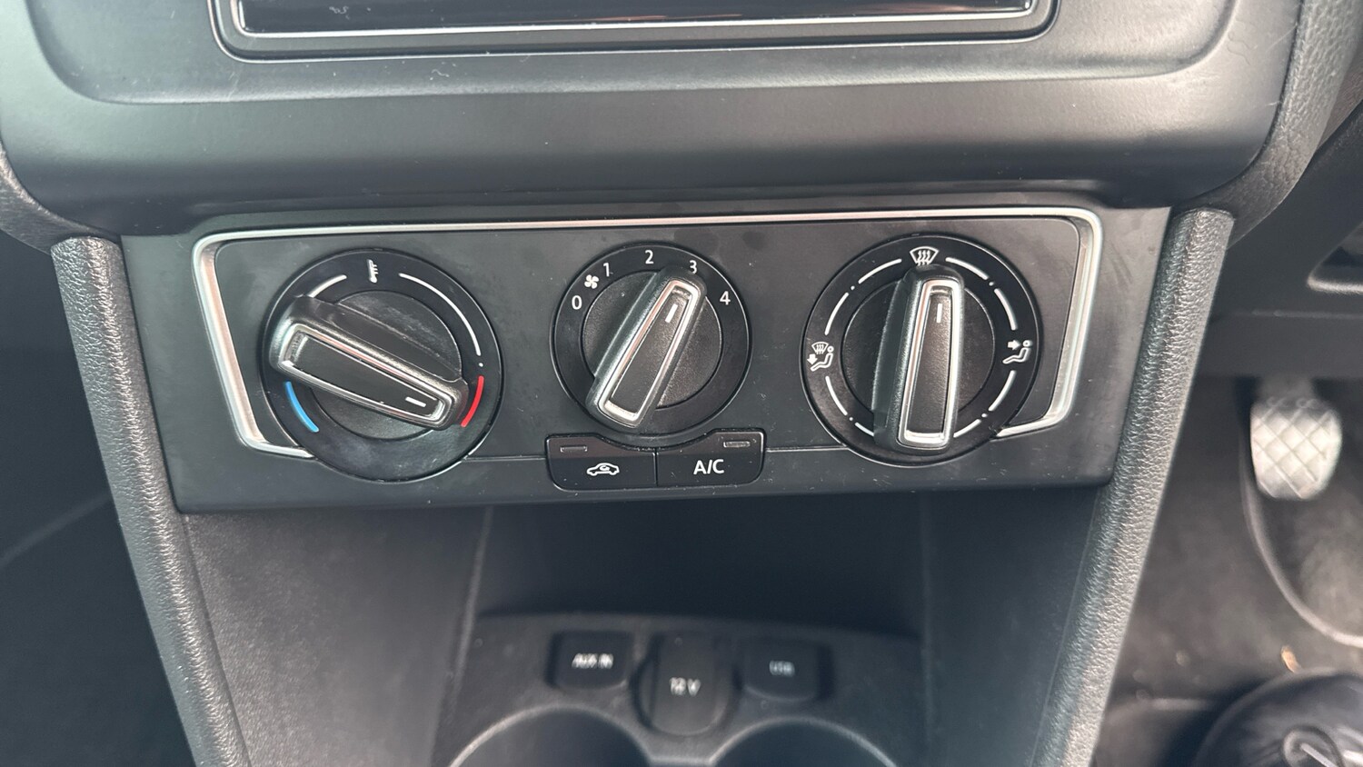 Used Volkswagen Polo 2017 for sale - 77746543: Photo 13