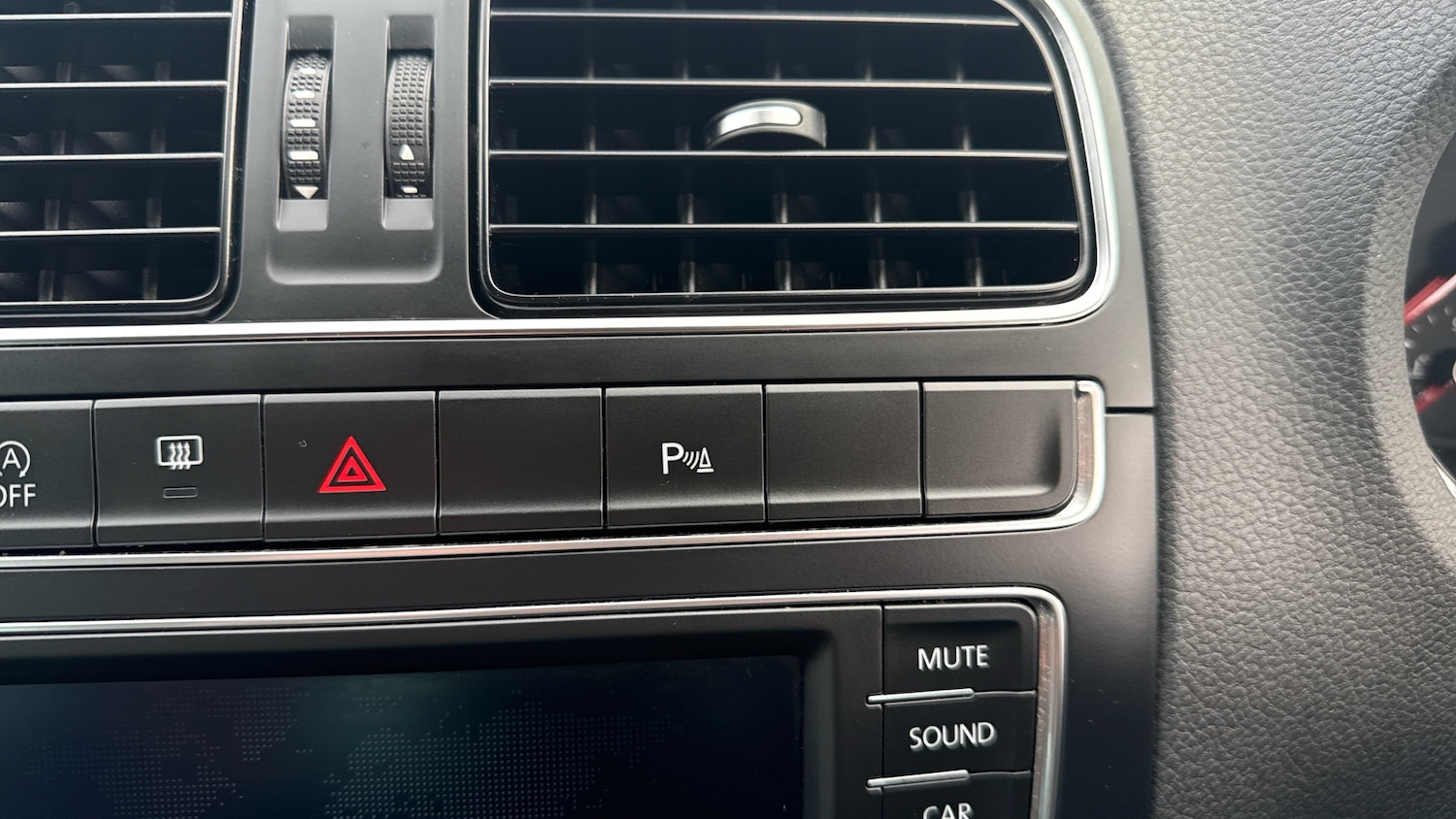 Used Volkswagen Polo 2017 for sale - 77746543: Photo 27