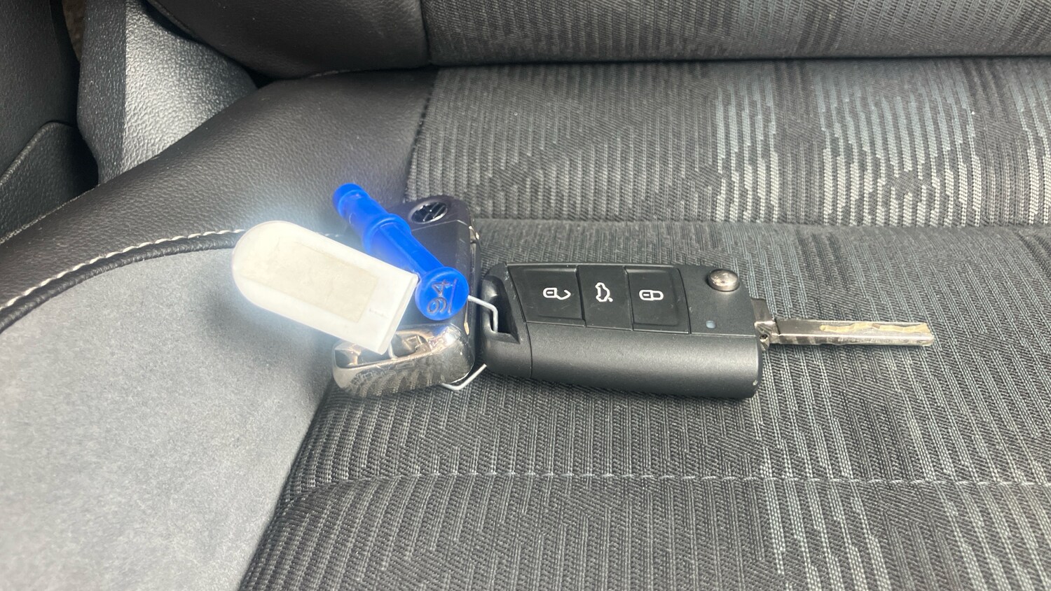 Vehicle 28