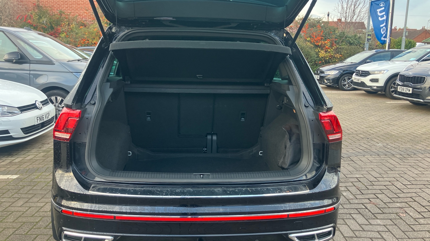 Used Volkswagen Tiguan 2020 for sale - 76734397: Photo 20