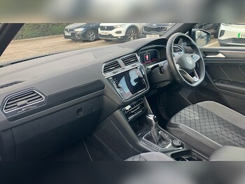 Used Volkswagen Tiguan 2020 for sale - 76734397: Photo