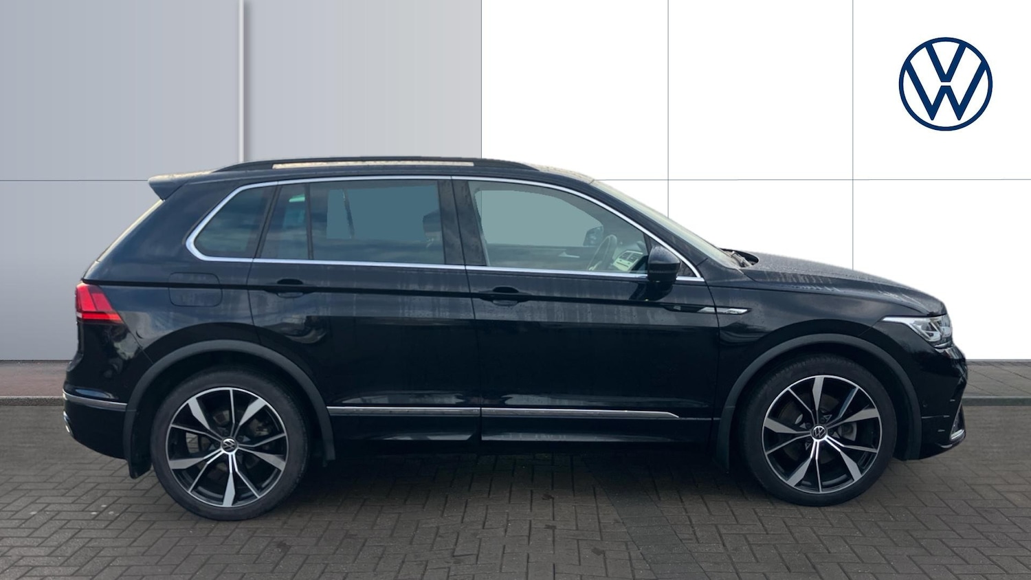 Used Volkswagen Tiguan 2020 for sale - 76734397: Photo 4