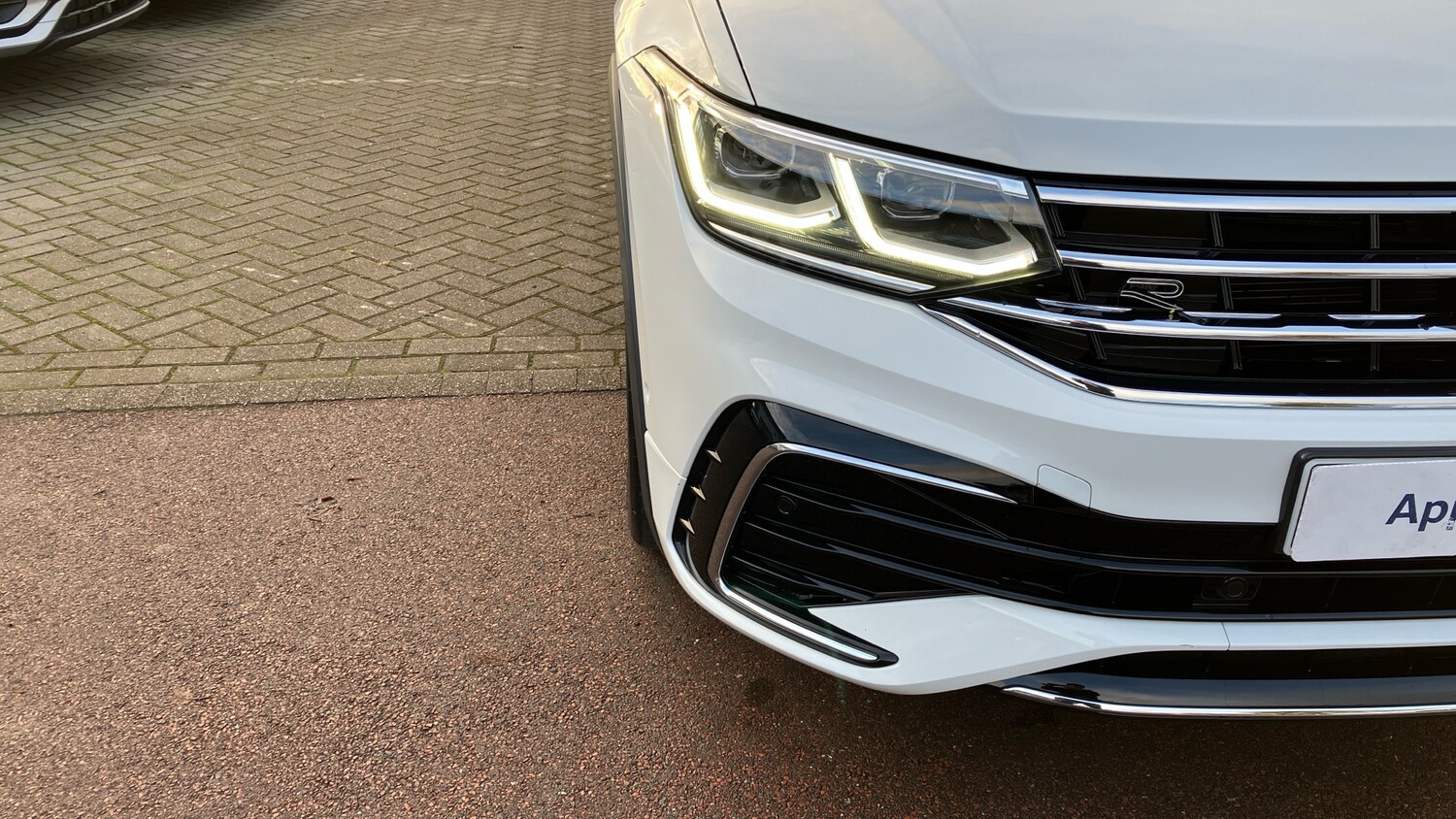 Used Volkswagen Tiguan 2023 for sale - 77883801: Photo 36