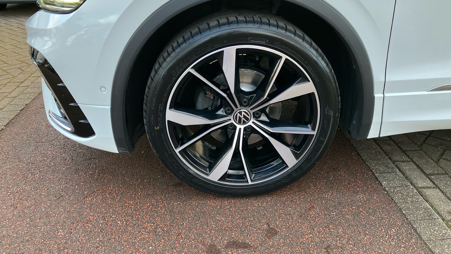 Used Volkswagen Tiguan 2023 for sale - 77883801: Photo 38