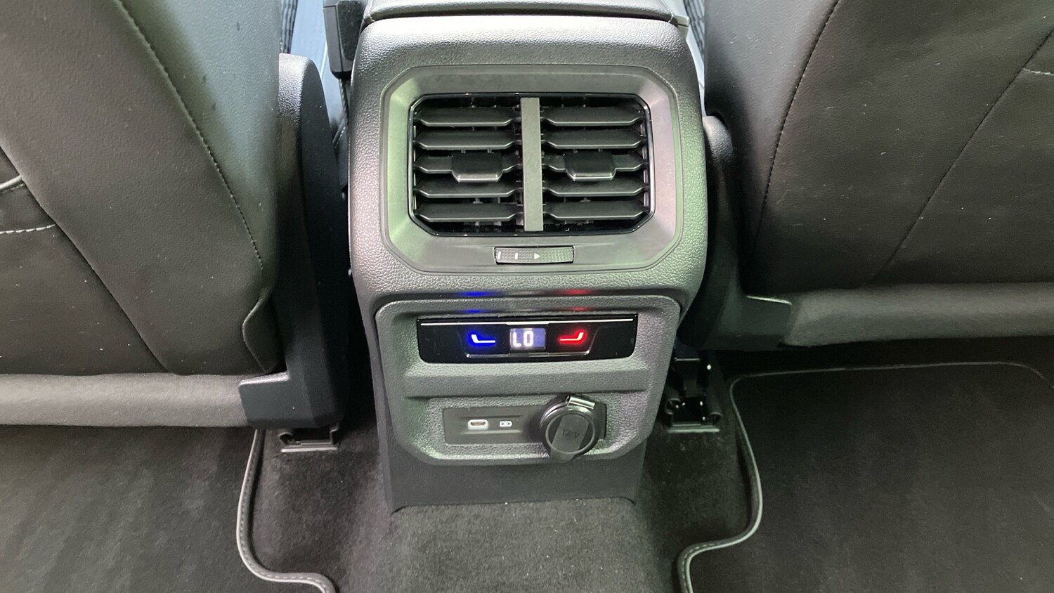 Used Volkswagen Tiguan 2023 for sale - 77883801: Photo 39