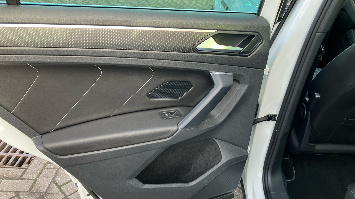 Used Volkswagen Tiguan 2023 for sale - 77883801: Photo 41