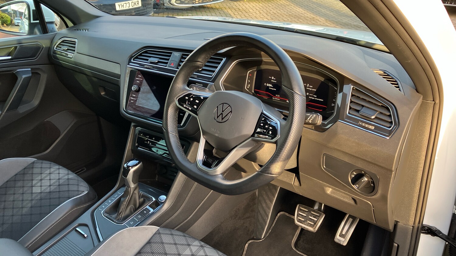 Used Volkswagen Tiguan 2023 for sale - 77883801: Photo 6