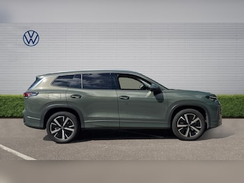 Used Volkswagen Touran 2026 for sale - 78392352: Photo