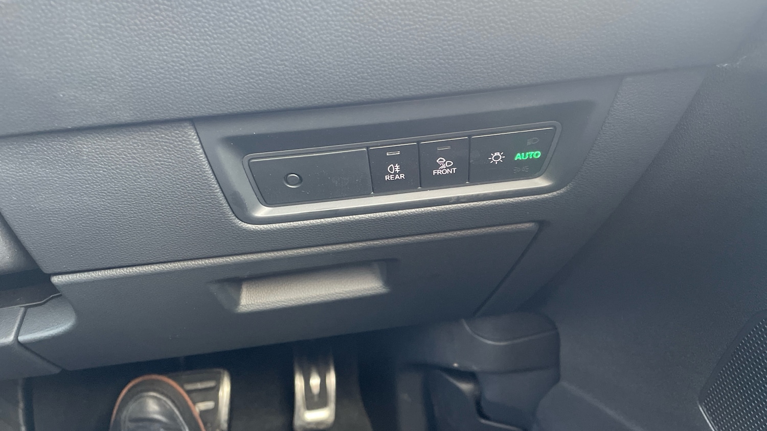 Used Volkswagen Touareg 2025 for sale - 77298215: Photo 30