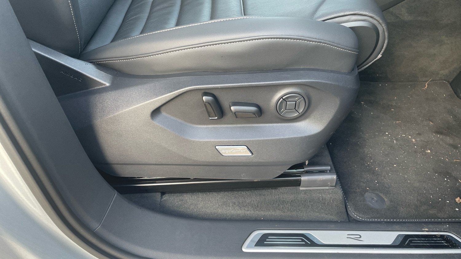 Used Volkswagen Touareg 2025 for sale - 77298215: Photo 36